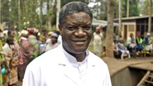 Denis Mukwege var med om att grunda Panzi-sjukhuset år 1999. Sen dess har över 55 000 våldtäktsoffer vårdats vid sjukhuset. Denis Mukwege.