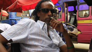 Mohammed Ali Farah är en av de enda som vågar bli fotograferad i Eastleigh. Han är arg. kenyan med somalisk bakgrund i Eastleigh