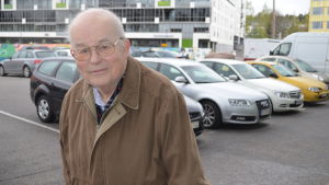 Gustav Dahlberg tycker att grankullabor i allmänhet beter sig bra i trafiken. Grankullabo gustav dahlberg