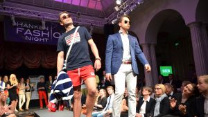 Så här kan hankeiter se ut. Vårt bildrep från Hankens modeshow blev en favorit. Hanken Fashion Night 2015