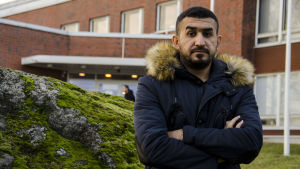 Munther har vloggat för Radio X3M under året som gått. Munther al Assaf som vloggar för Svenska Yle om sin vardag som flykting