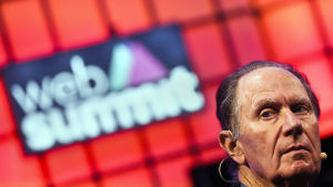 Enligt David Bonderman betyder fler kvinnor i en företagsstyrelse mer prat. Bonderman tvingades avgå från Ubers styrelse i juni. David Bonderman var tvungen att avgå från Ubers styrelse efter att han fällt en sexistisk kommentar.