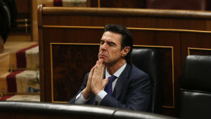 Spaniens industriminister José Manuel Soria avgår efter avslöjanden om att han var direktör för ett brevlådebolag i skatteparadiset Bahamas. Spaniens industriminister Juan Manuel Soria avgår efter avslöjanden om att han var direktör för ett brevlådebolag i skatteparadiset Bahamas