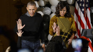 Barack och Michelle Obama. Michelle Obama har alltid haft höga popularitetssiffror medan stödet för Barack Obama har stigit stadigt under det senaste året.
