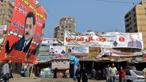 Valaffischer inför parlamentsvalet i Giza, Egypten. Valaffischer inför parlamentsvalet i Giza, Egypten.