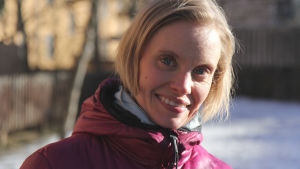 Heidi Lindqvist puistossa, LK