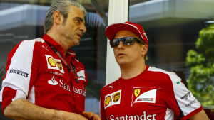 Arrivabene och Räikkönen. Maurizio Arrivabene vill se förstaplatser av Kimi Räikkönen och hans stallkamrat Sebastian Vettel.