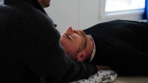 Manipulaatiohoidot - osteopaatti hoitaa selkäkipuja ...