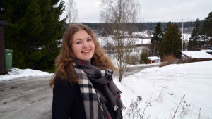 Nea Hjelt ställer upp för Samlingspartiet i Borgå Nea Hjelt, kommunalvalskandidat för Samlingspartiet i Borgå