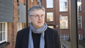 Professor emeritus Ari Salminen.