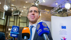 För två månader sedan var Christian Kern förbundskansler. Nu får han inte ens vara med i regeringen längre. Östrrikes förbundskansler Christian Kern på EU-toppmöte i Bryssel 10.3.2017