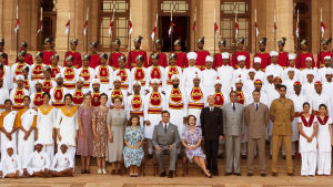Upstairs and Downstairs i brittiska Indien. Scen ur filmen Viceroy's House Scen ur filmen Vicerouy's House.