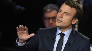 Emmanuel Macron Mittenkandidaten Emmanuel Macron i direktsänd valdebatt den 4 april 2017 inför det franska presidentvalet-