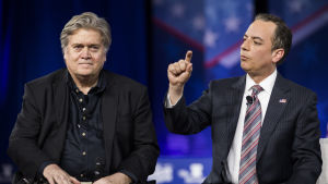 Vita husets chefsstrateg Steve Bannon och Vita husets stabschef Reince Priebus under en konferens i Maryland 23.2.2017. Vita husets chefsstratet Steve Bannon och Vita husets stabschef Reince Priebus under en konferens i Maryland 23.2.2017.