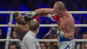 Helenius hade problem med högerhanden i det förra mötet. Robert Helenius vann över Dereck Chisora i december 2011.