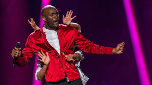 Boris René Boris René tävlar i finalen i Melodifestivalen 2017.