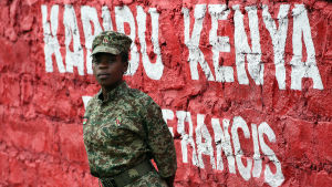 Välkommen till Kenya, påve Franciskus, har det stått på många håll i Nairobi. påveni kenya