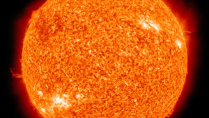 Fotografi på solen av NASA:s Solar Dynamics Observatory.