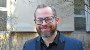 Curver Thorodssen är musikpedagog och ahr jobbat på Biophilia med Björk. Curver Thorodssen.