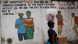 Väggmålning i Liberia efter att landet förklarades ebolafritt första gången. Väggmålning i Liberia efter att landet förklarades ebolafritt första gången. "Vi överlevde Ebola och är inte längre skadliga för samhället, acceptera oss. Vi är nyckeln till att ge Ebola sparken från Liberia.