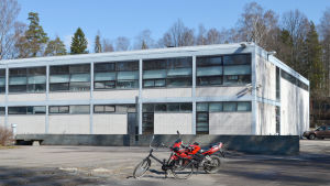 Utbildningsnämndens svenska sektion föreslår att Brändöbarnen går årskursena 7-9 i Botby grundskola Botby grundskola.