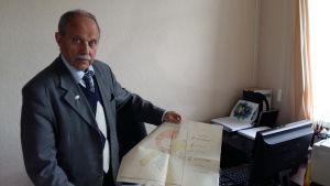 Jevgenij Jakovlev stämplades som den sovjetiska atomenergins fiende, men han kallades in för att leda det ekologiska räddningsarbetet. Jevgenij Jakovlev stämplades som den sovjetiska atomenergins fiende, men han kallades in för att leda det ekologiska räddningsarbetet.