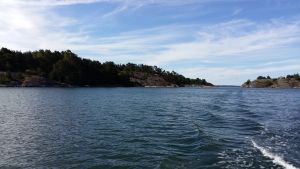 Röst och Hamnholm vid Houtskärs Berghamn. Röst och Hamnholm vid Houtskärs Berghamn.