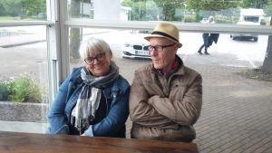Skini Lindgård och Riddo Ridberg jobbar "hårt" på att reproducera varsin stereotyp könsroll- Skini Lindgård och Riddo Ridberg