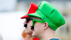 Även bröderna Mario gästade festivalen Bröderna Mario besökte också We love the 90s