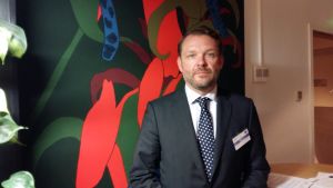 Rafael Bärlund arbetar som överinspektör vid Europeiska migrationsnätverket. Överinspektör Rafael Bärlund vid Europeiska migrationsnätverket.
