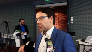 Partiordförande Ville Niinistö presenterade De grönas skuggbudget. presenterar De grönas skuggbudget för 2017