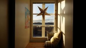 Utsikt från ett fönster i Ispois herrgård Utsikt från ett fönster i Ispois herrgård