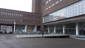 Största delen av de nuvarande nämndemännen i Helsingfors tingsrätt har utsetts av Samlingspartiet. Så kommer det också vara under följande valperiod. Helsingfors tingsrätt.