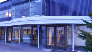 Den manliga domaren har varit verksam vid tingsrätten i Vanda sedan 2005. Tingsrätten i Vanda.
