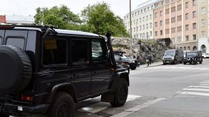 Polisoperation vid Tempelplatsens kyrka i Helsingfors den 18 juni 2017. Polisoperation vid Tempelplatsens kyrka i Helsingfors den 18 juni 2017.