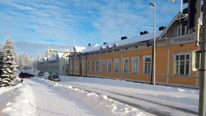 Någonstans mellan Vasabron och Västra parken dog Jonas Jauckens. Skrammelbacken i Karleby