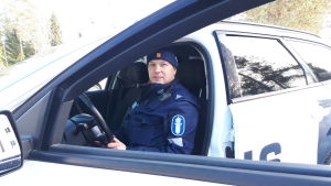 Juha Koistila har en gång kört över 200 kilometer i timmen, men då var det fråga om en mycket allvarlig kollision. Juha Koistila.