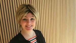 Forskaren Charlotta Niemistö ser att det ökande antalet jobb som expert för med sig nya utmaningar. Forskaren Charlotta Niemistö