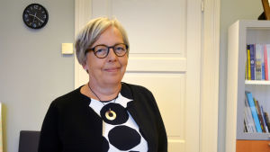 Skoldirektör Marianne West säger att läget på svenskt håll är bra i Vasa. Marianne West, skoldirektör i Vasa.