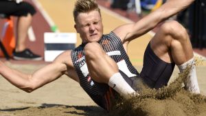 Kristian Bäck är 22:a i Europastatistiken med sitt guldresultat 793 från Jyväskylä. Kristian Bäck hoppar längd, FM 2018.