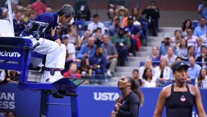 Williams klagade länge på Ramos. Serena Williams skäller på domare.