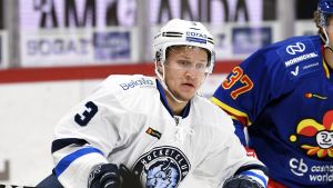 Teemu Pulkkinen är Minsks poängetta men blev utan poäng mot Jokerit. Teemu Pulkkinen är Minsks poängetta men blev utan poäng mot Jokerit.