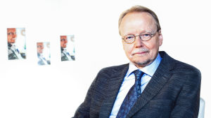 Arkkipiispa Kari Mäkinen kertoo Itse asiassa kuultuna -ohjelmassa urastaan ja elämästään.