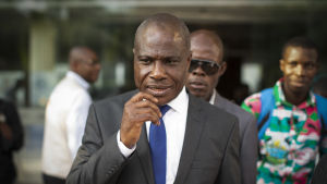 Den förre oljedirektören, oppositionsledaren Martin Fayulu ledde klart i opinionsmätningar inför valet Den förre oljedirektören, oppositionsledaren Martin Fayulu ledde klart i opinionsmätningar inför valet