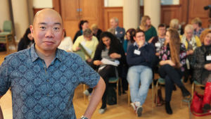 Cambridgen yliopiston perinnöllisyystieteilijä Giles Yeo selvittää ylipainoon liittyvää tutkimusta.