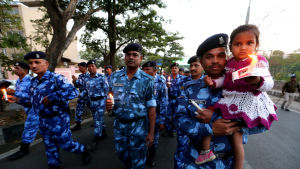 Soldater från samma indiska specialstyrka som angreps den 14 februari, hedrar sina döda kamrater i en protestmarsch i Bhopal Soldater från samma indiska specialstyrka som angreps den 14 februari, hedrar sina döda kamrater i en protestmarsch i Bhopal