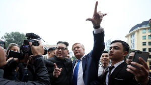 Den vietnamesiska säkerhetstjänsten utvisade dessa imitatörer just före toppmötet Imitatörer som föreställer Kim Jong-Un och Donald Trump har redan anlänt till Vietnams huvudstad Hanoi