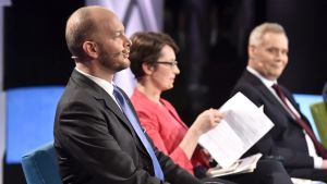 Sampo Terho, Sari Essayah och Antti Rinne. Sampo Terho, Sari Essayah och Antti Rinne samlade för partiledardebatt.
