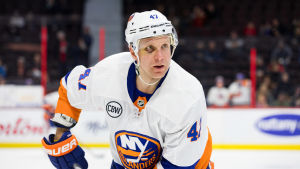 NHL-spelaren Leo Komarov föddes 1987 i Narva (dåvarande Sovjetunionen) men flyttade till Finland 1991. NHL-spelaren Leo Komarov föddes 1987 i Narva (dåvarande Sovjetunionen) men flyttade till Finland 1991.