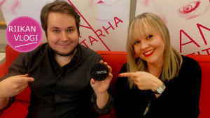 Kapellimestari Erkki Lasonpalo ja toimittaja Riikka Holopainen